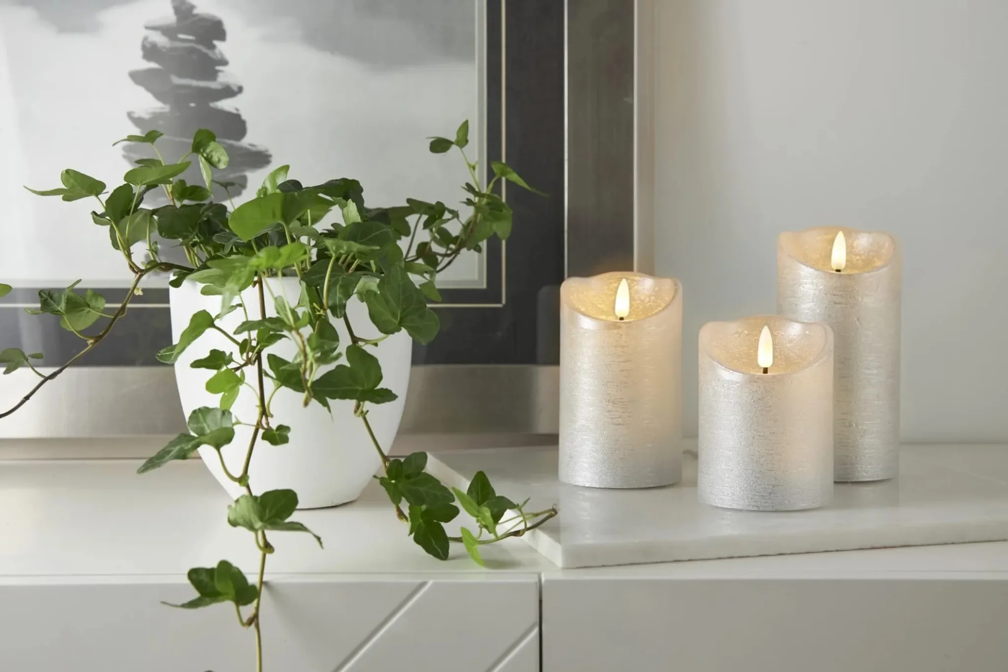 LED-Echtwachskerze „Flamme Rustic“ – Silber
